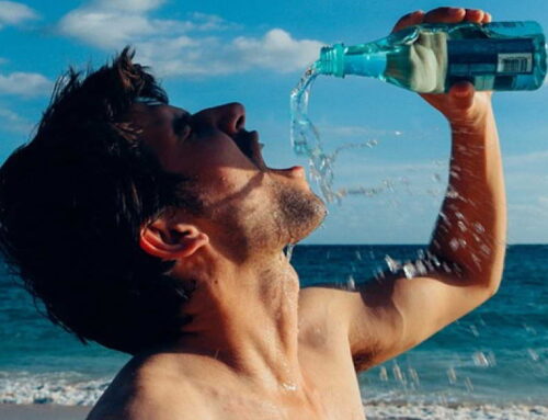 La hidratación durante el buceo; «más agua, menos burbujas”